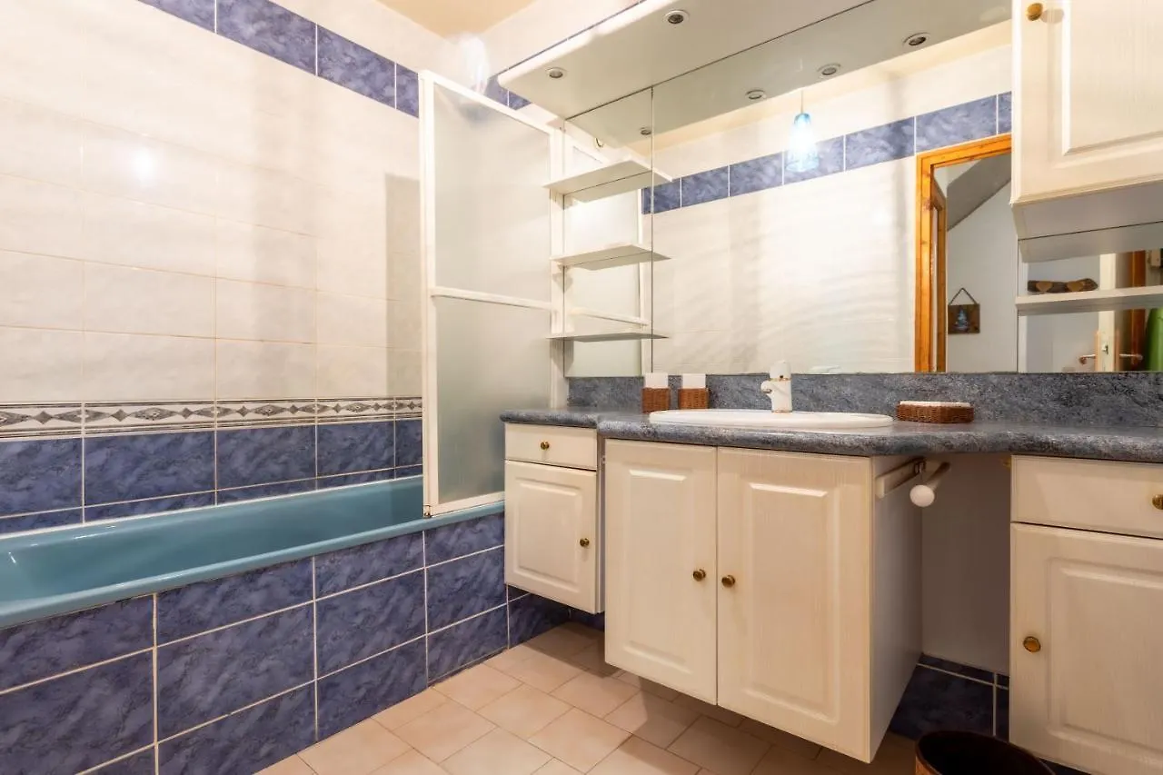 Chalet Laura Saint-Marcel  0*, Saint-Marcel (Savoie) 프랑스