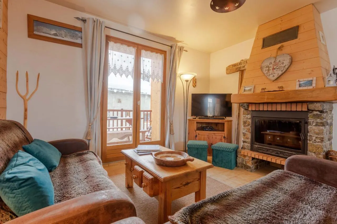 Chalet Laura Saint-Marcel  France
