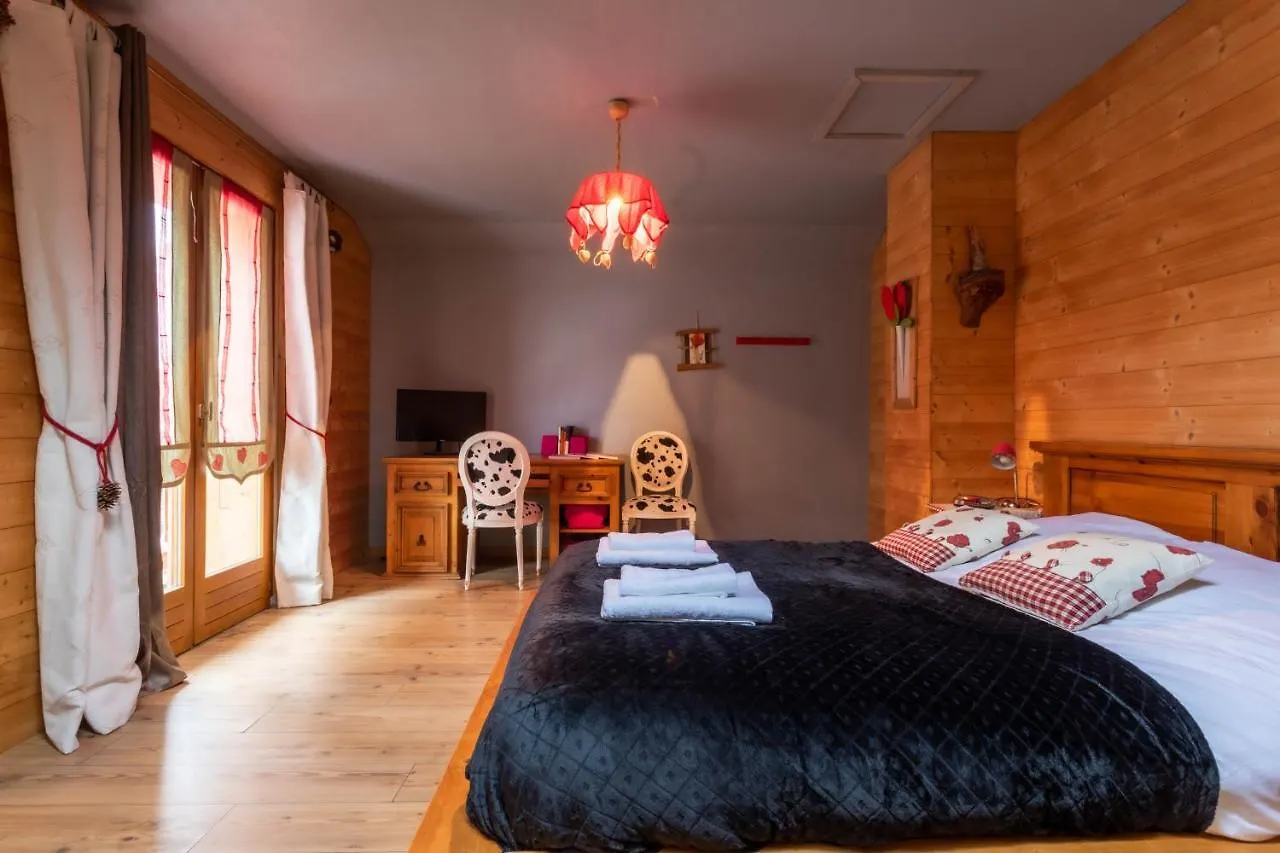 Chalet Laura Saint-Marcel  France
