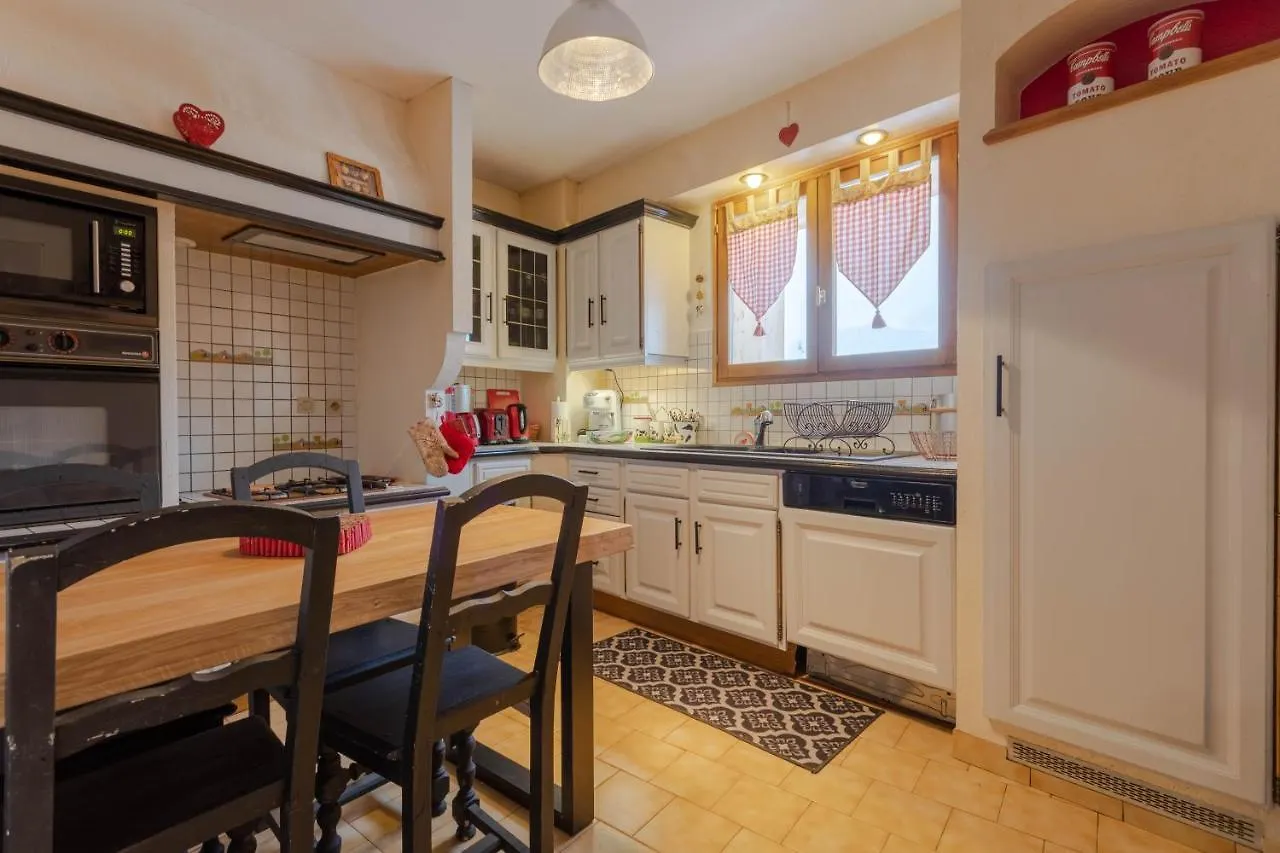 Chalet Laura Saint-Marcel  0*, Saint-Marcel (Savoie) France